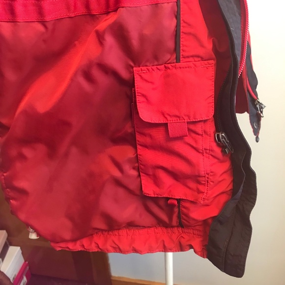 L.L. Bean 100% nylon lightweight red jacket coat - Picture 10 of 14